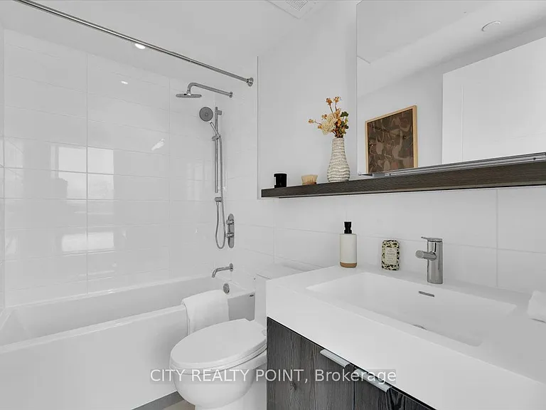664 Spadina Ave #1101 — Photo 17