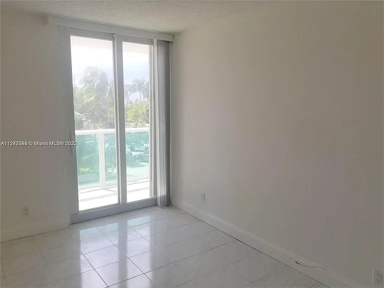 100 Bayview Dr #208 — Photo 29