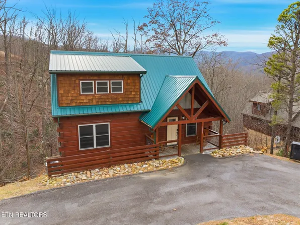 1007 Street Of Dreams Dr, Gatlinburg, TN 37738