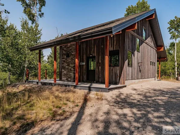 10468 Rig Ranch Rd, Rexburg, ID 83440