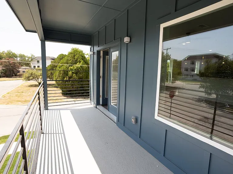 3226 Forest Park Blvd — Photo 4