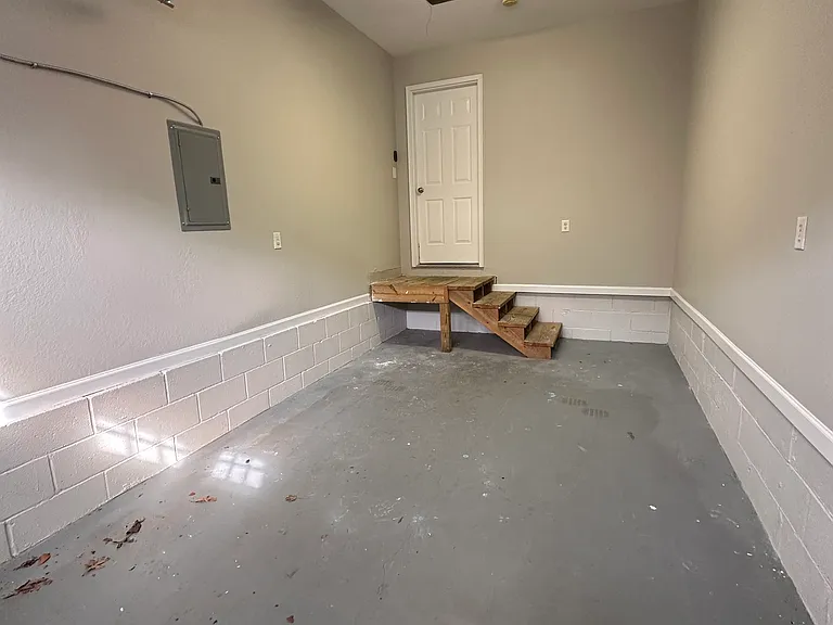 935 Blue Spruce Way — Photo 37
