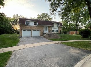 446 Alcester Ct, Bolingbrook, IL 60440