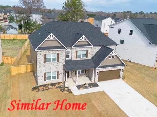 310 Garnet Dr, Bonaire, GA 31005