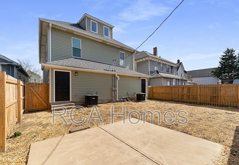 238 Eastern Ave — Photo 11