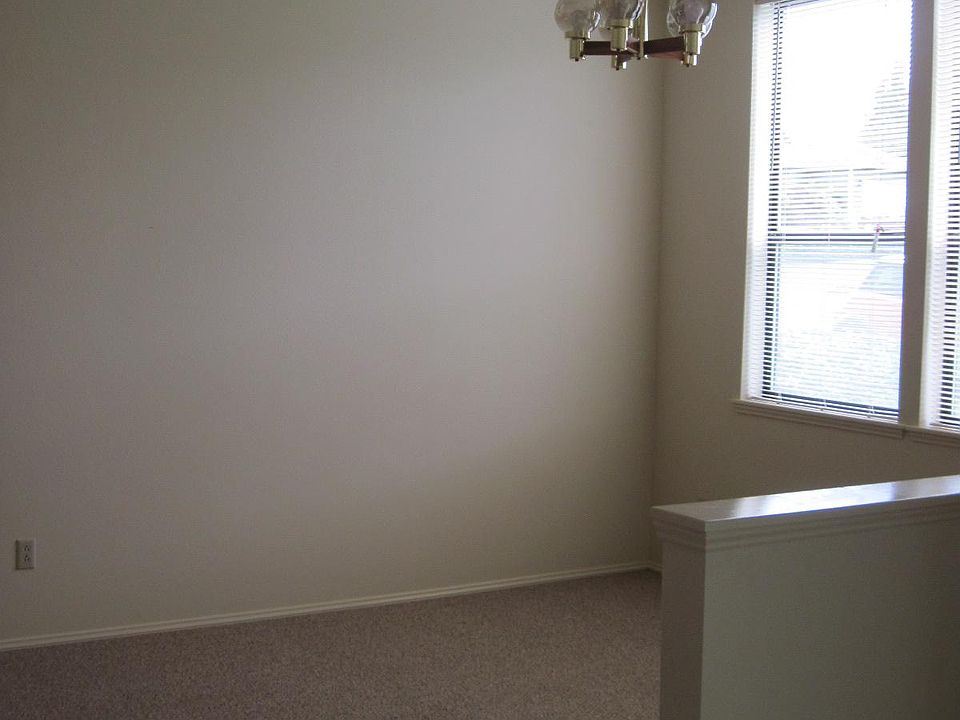 1st image of 9719 Spinnaker Blvd NW