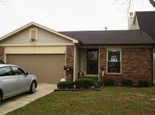 1710 N Queensbridge Dr, Indianapolis, IN 46219