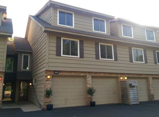 5530 Rowland Rd, Minnetonka, MN 55343