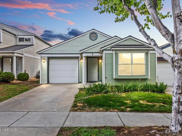 105 Peach Tree Ln APT 3, Yakima, WA 98908