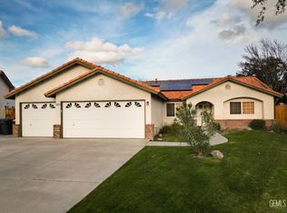 4608 Polo Jump Ct, Bakersfield, CA 93312