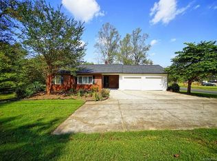 2534 Hickory Hwy, Statesville, NC 28677