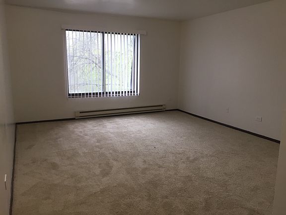 4th image of 1912 10th St APT 302