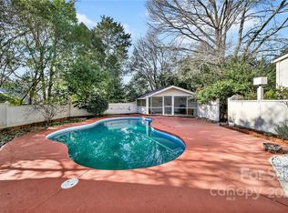 4049 Point Clear Dr, Tega Cay, SC 29708