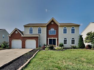 131 Roxbury Dr, Pickerington, OH 43147
