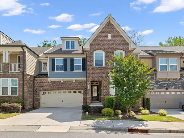 226 Kentigern Dr, Raleigh, NC 27606