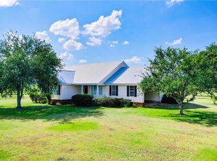 398 Cotton Rd, Alma, GA 31510