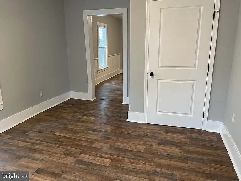 318 Highland Ave — Photo 15