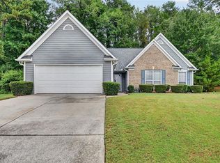 1345 Friendswood Cv, Lawrenceville, GA 30043