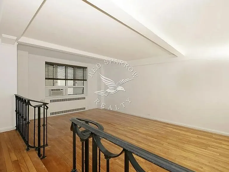 200 W 20th St #601 — Photo 3