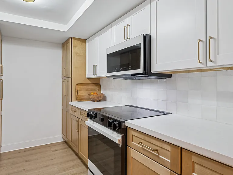 3825 E Camelback Rd #166 — Photo 6