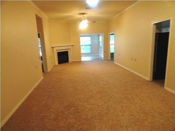4th image of 1361 Greenvista Ln