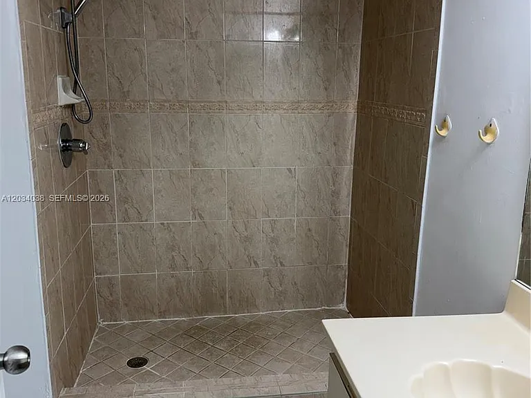 9429 Fontainebleau Blvd #20733 — Photo 36