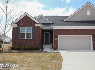 2130 Orwell St, Lake Orion, MI 48360