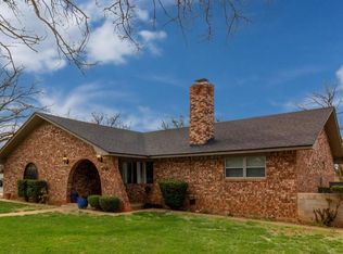 2106 S 4th St, Lamesa, TX 79331