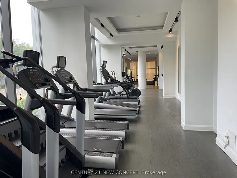 90 Park Lawn Rd #215 — Photo 15