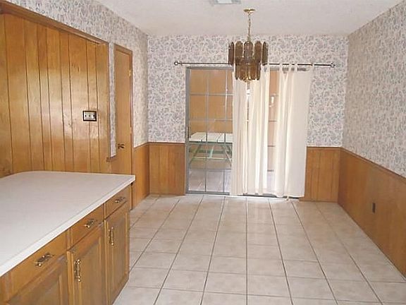 4th image of 401 Frankie Ln