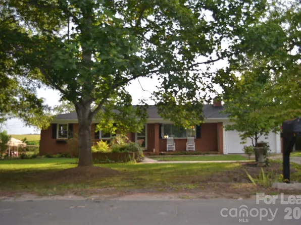 1721 Virginia St, Monroe, NC 28110