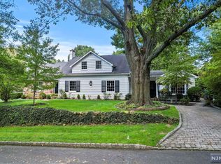 151 Meadowbrook Rd, Englewood, NJ 07631