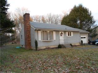 32 Red Bridge Rd, North Grosvenordale, CT 06255