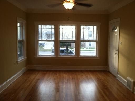3rd image of 1411 S East Ave