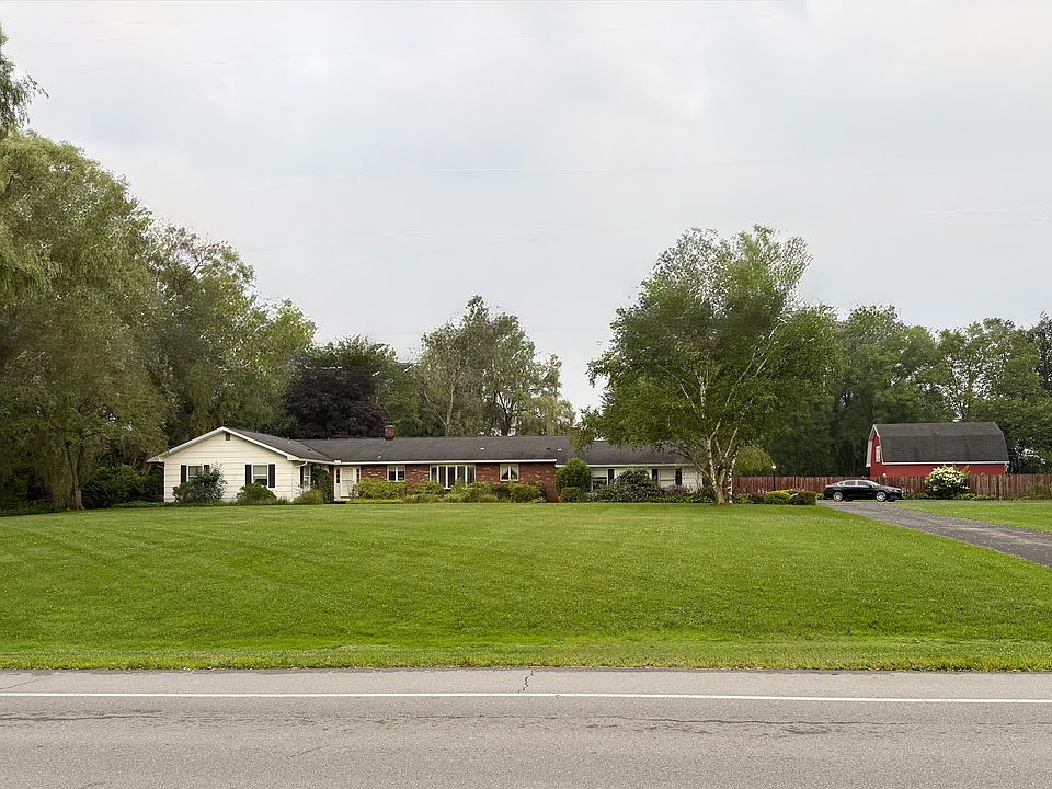 1st image of 579 Colby St