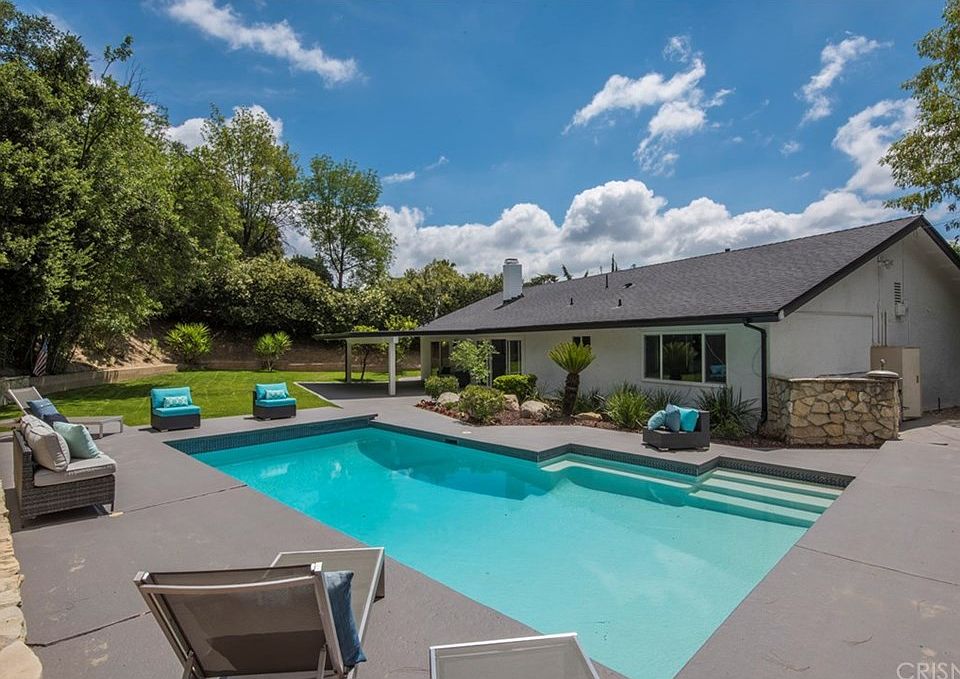 2nd image of 4509 San Feliciano Dr