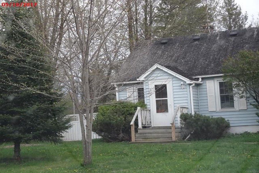 2nd image of 312 E Park Ave