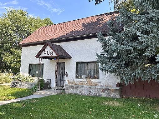 1st image of 908 Liberty Ave