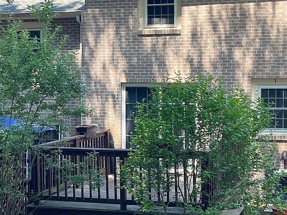 2nd image of 32 Cannongate III Road