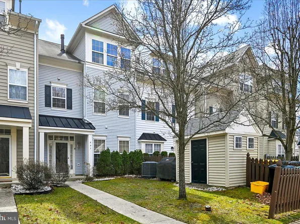 807 Oyster Ct, Odenton, MD 21113