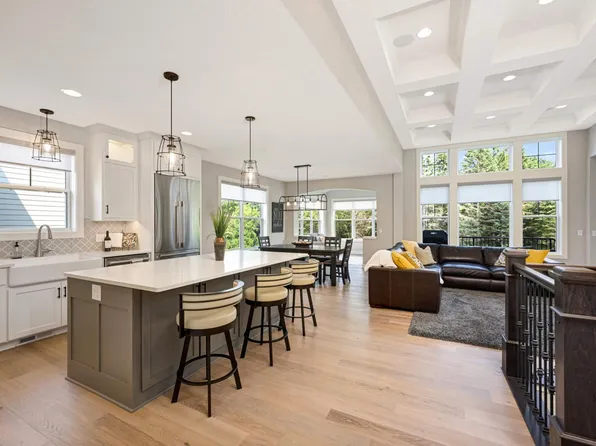 13941 Hidden Lake Trl NE, Prior Lake, MN 55372