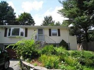 6 Brewster Rd, Worcester, MA 01602