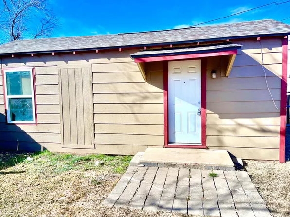2220 20th St, Lubbock, TX 79411