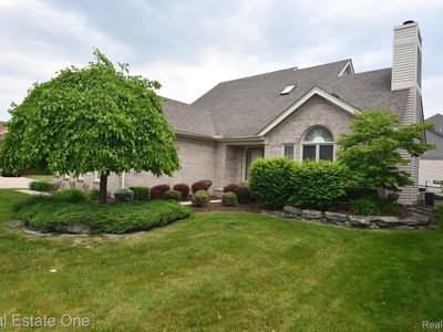 42388 Shulock Dr, Clinton Township, MI, 48038