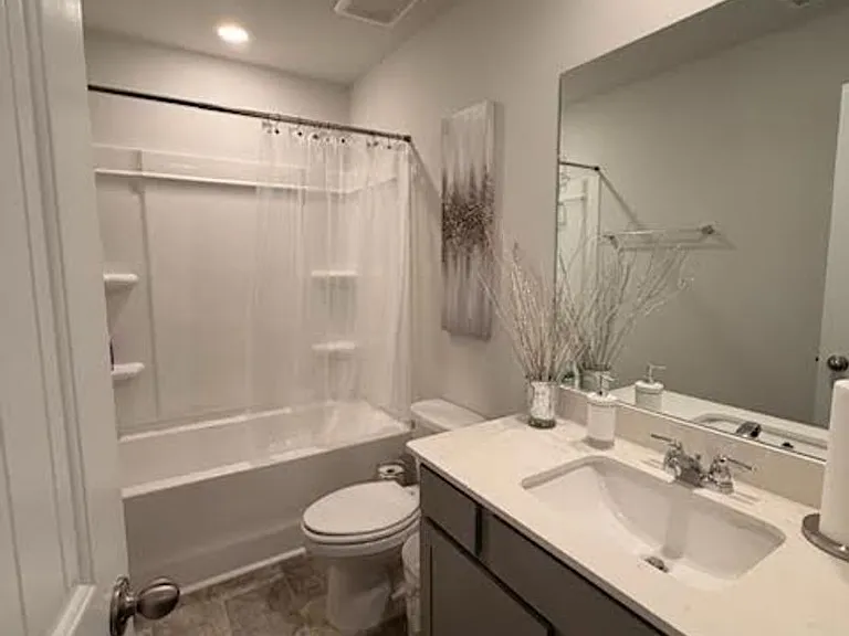 1030 Keyes Pl — Photo 7