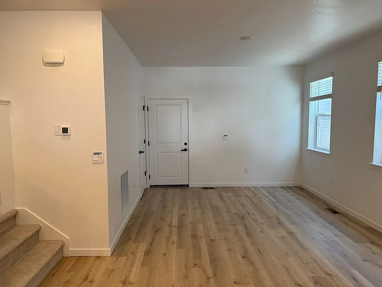 1358 S Chester St #B — Photo 6
