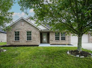 132 Commerce Dr, Berea, KY 40403