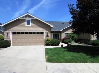 119 Sky Hawk Dr, Eagle Point, OR 97524