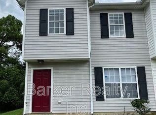 5513 Bringle Ct, Raleigh, NC 27610