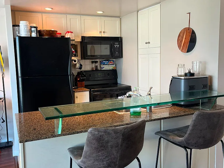 8 York St #1913 — Photo 8